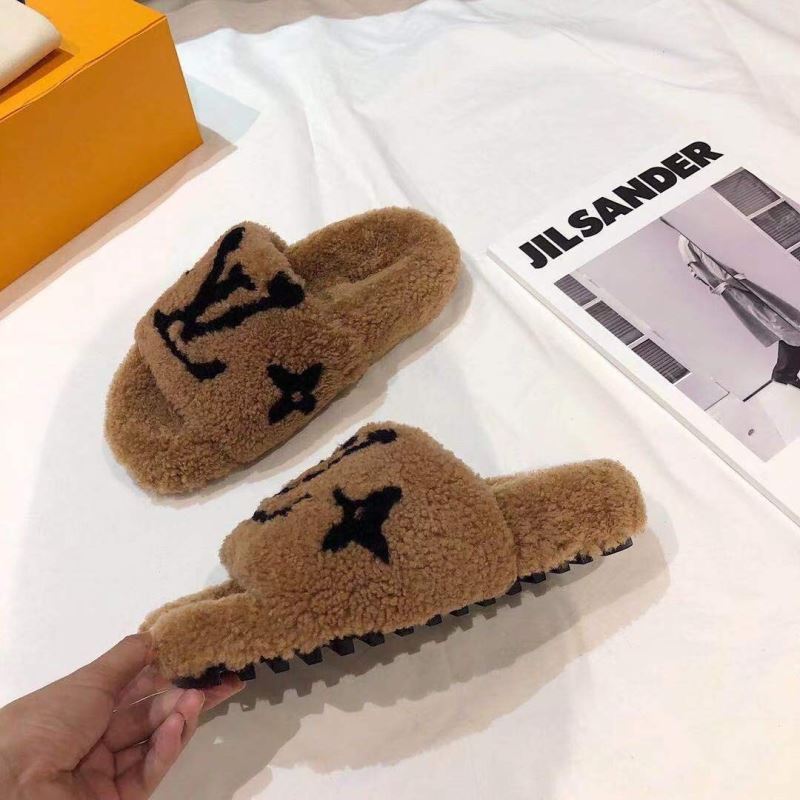 Louis Vuitton Slippers